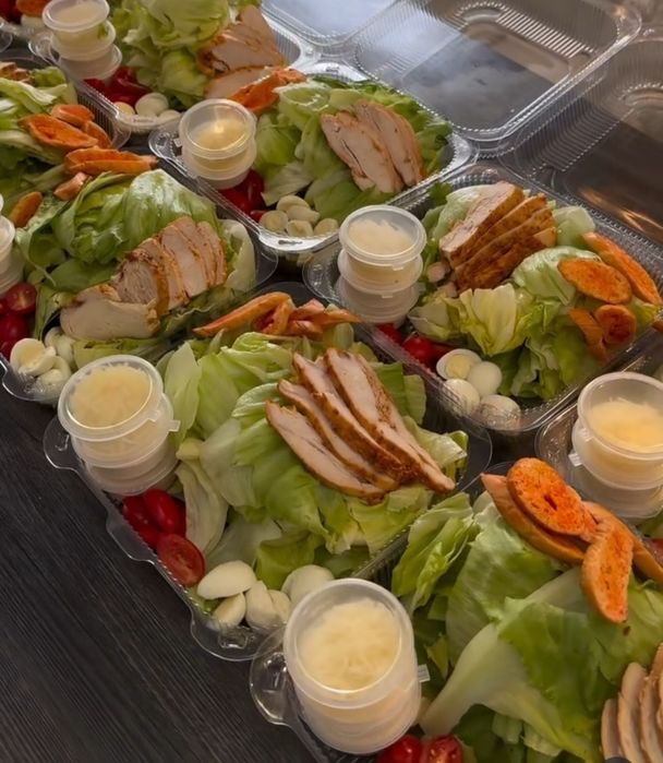 Салаты цезарь салаты