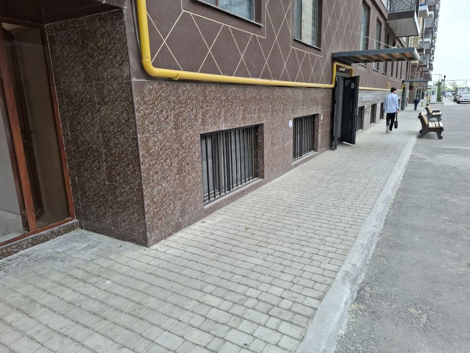 Квартира сотилади