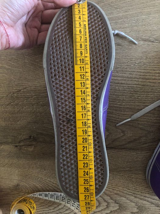 Кецове Vans лилави