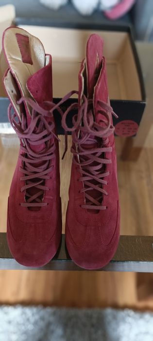 НОВА ЦЕНА Нови дамски кецове Le Coq Sportif 39 номер