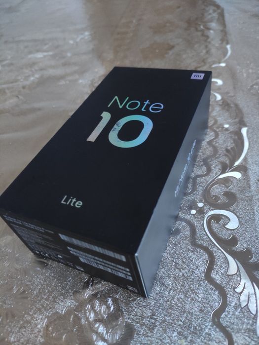 Xiomi noti 10 lite sotilad...