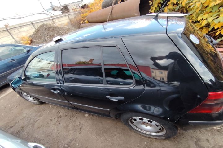Lampa / Tripla stop stanga pe aripa Volkswagen VW Golf 2001