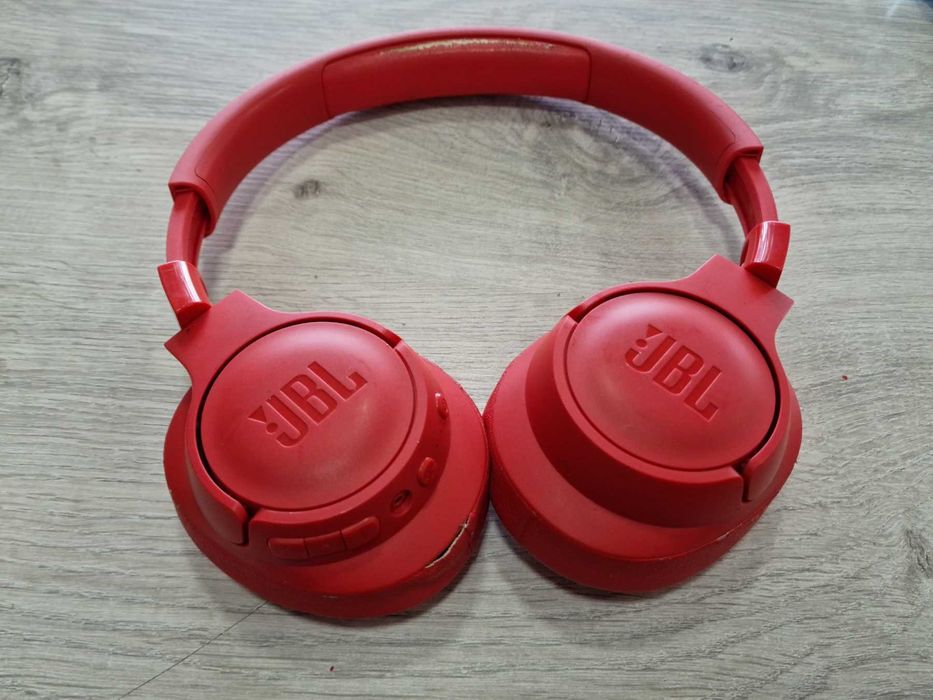 Bluetooth слушалки JBL TUNE 750BTNC