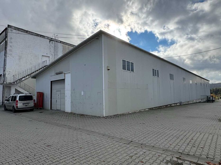 Vand/Inchiriez Hale Jud Arges DN7C 3-4 Min distanta fata de Autostrada A1