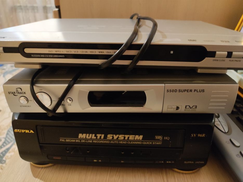 DVD плеер продается