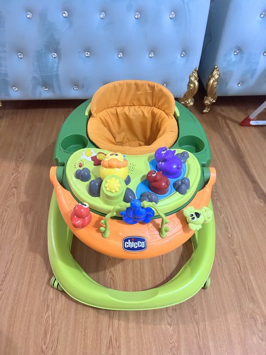 Ходунки фирмы “chicco”