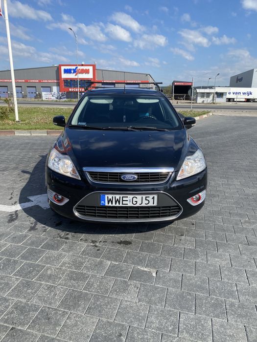 Vand ford focus urgent este in stare impecabila!!!