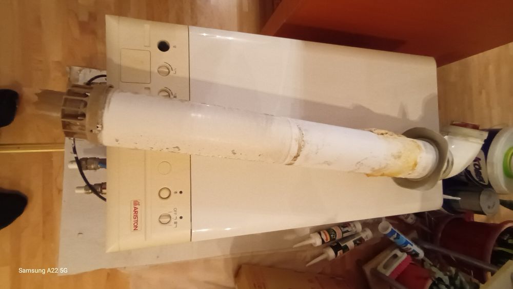 Centrala termica Ariston