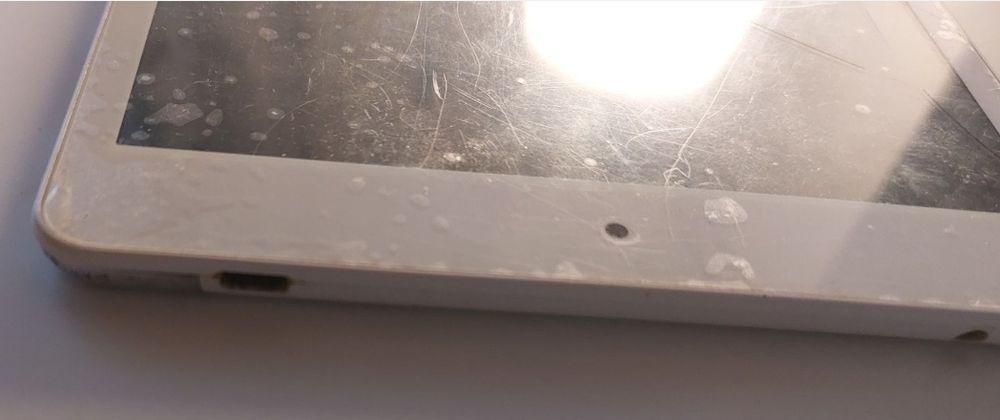 Tableta Allview Viva i8 cu procesor Intel - pt.  piese