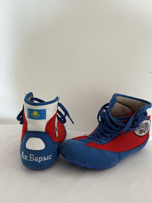 Борцовка сатылады 38размер