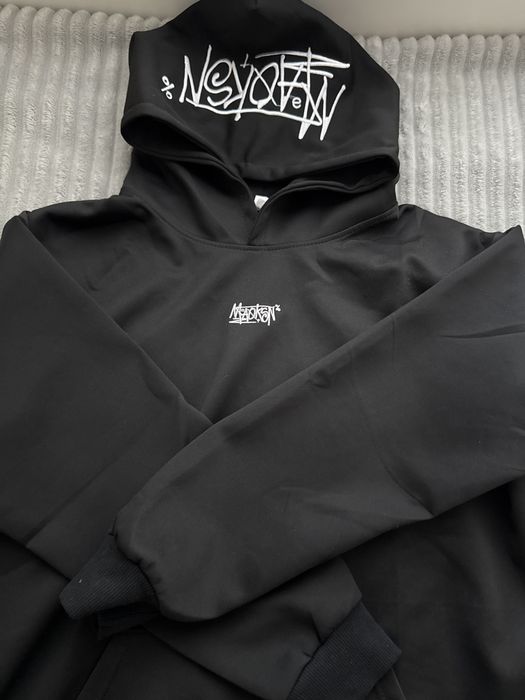 Толстовка с вышивкой  ,худи