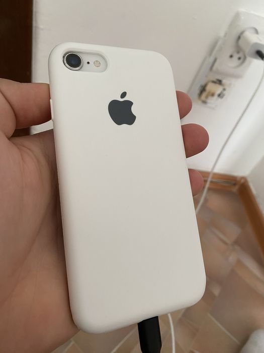 iphone se 128 gb 75% минус есть