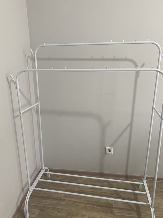 Вешалка для вещей