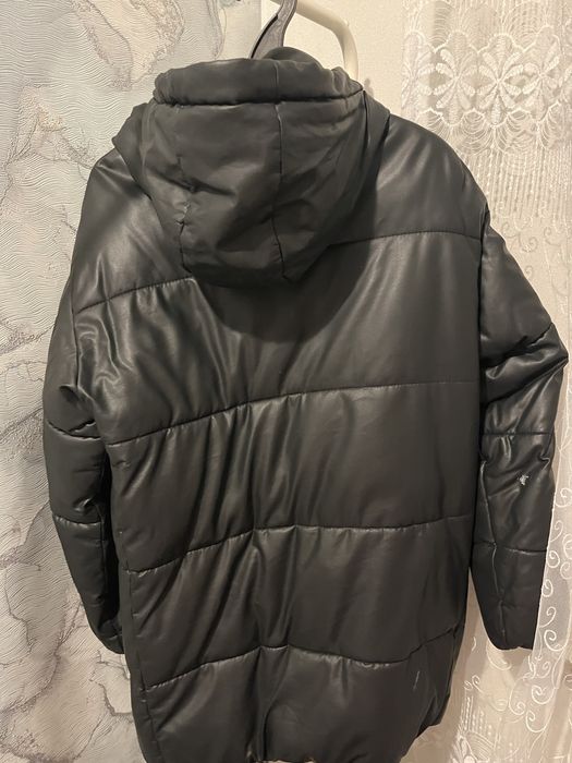 Зимний пуховик.