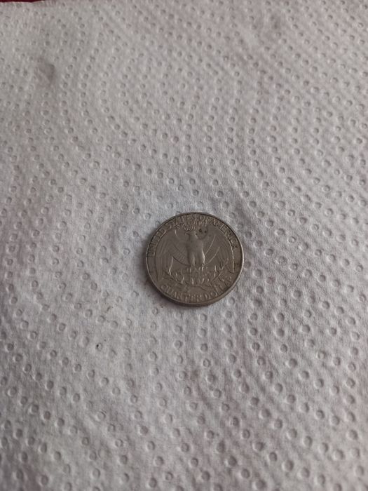 Vând monede vechi în stare foarte buna