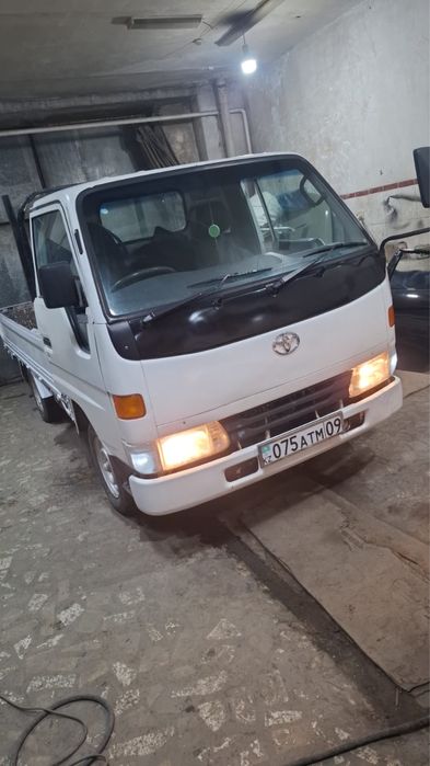 Продаю Тойота Дюна 1997
