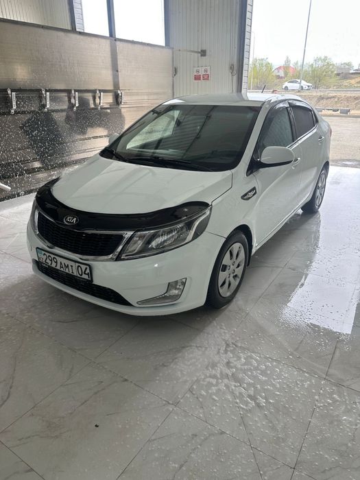 В продаже Кия рио 2013 года АКПП