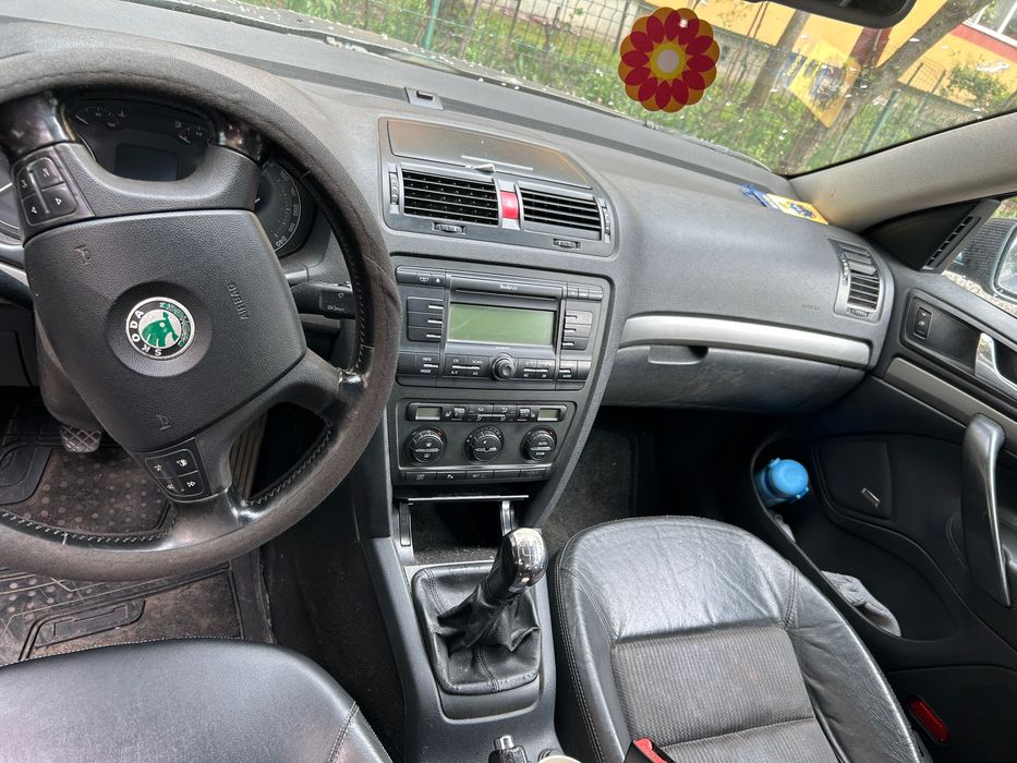 Skoda Octavia 2 an 2005 motor 2.0 tdi