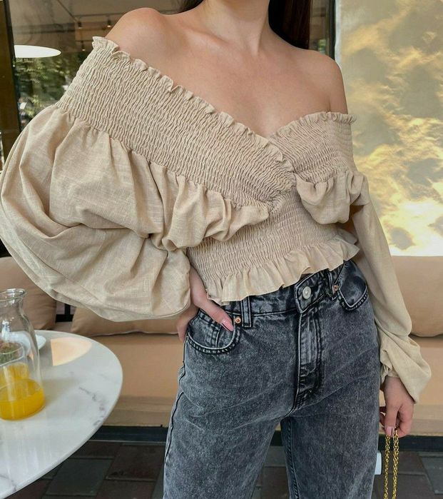 Продам женскую блузку