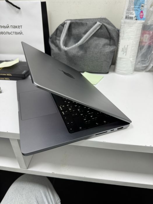 Macbook 14 pro m1pro