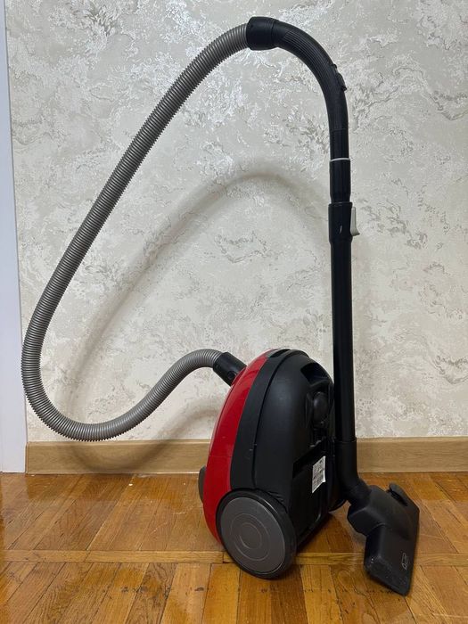 Пылесос Artel 1600