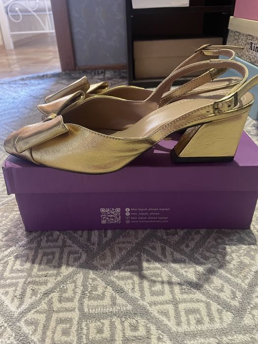 Туфли женские…..