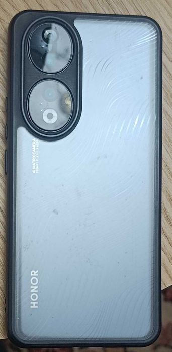 Телефон Honor 90