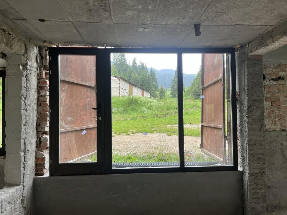 Изработка на дървена дограма троен стъклопакет