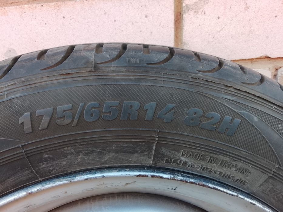 срочно продам колесо