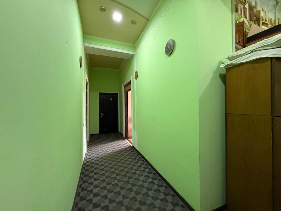 TAYYOR ISHLAB TURGAN mexmonxona  sotiladi #a699