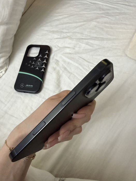 iphone 16 pro в хорошем состоянии