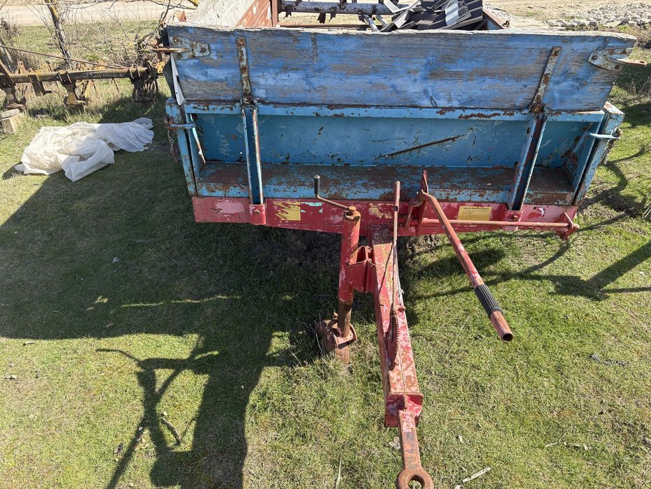 Mic gunoi grajd pentru fertilizat natural pamantul