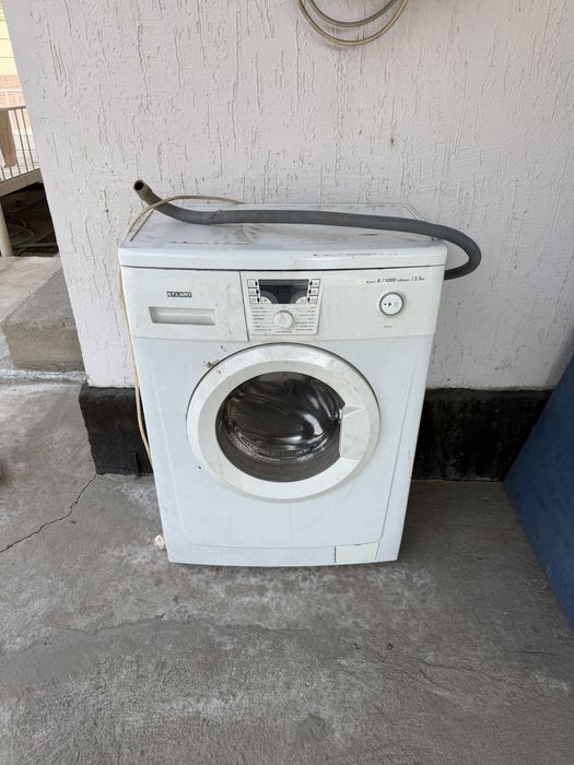 Продам стиральную машину