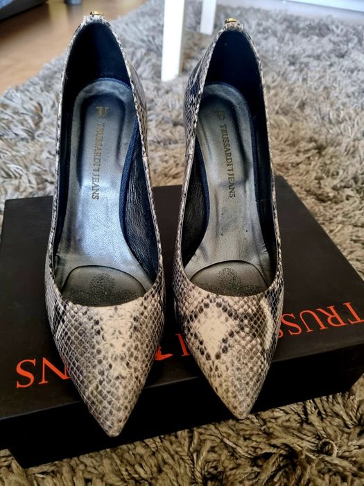 Обувки на ток Trussardi