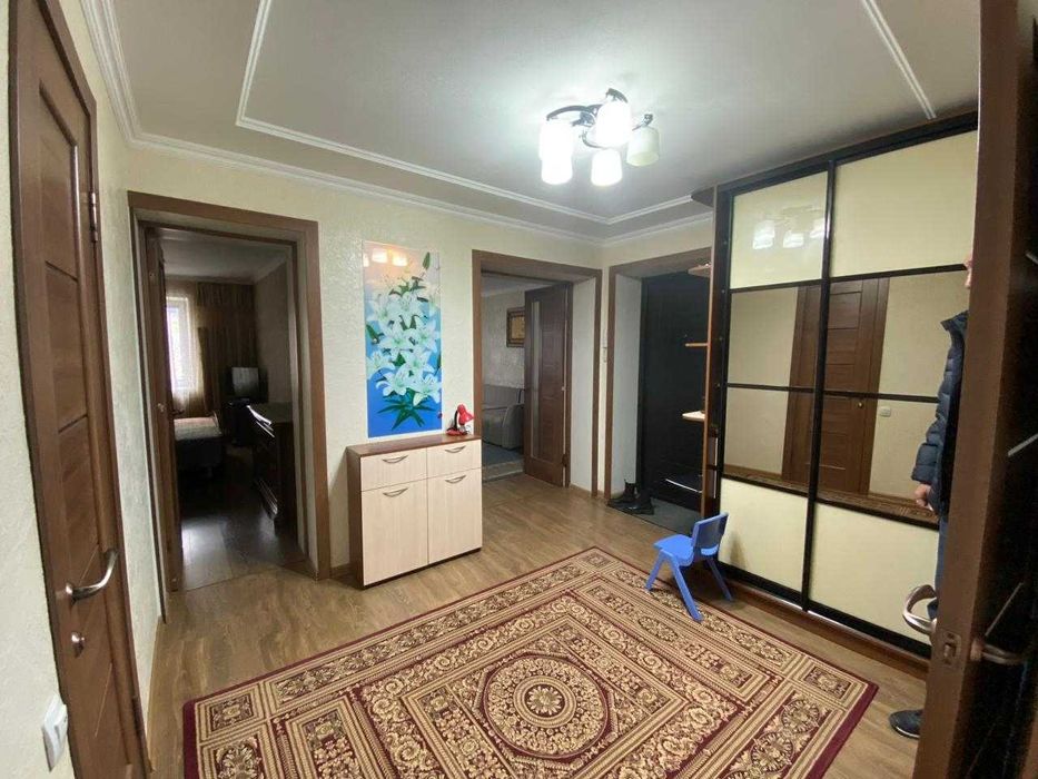 Продам 3 комнатную квартиру