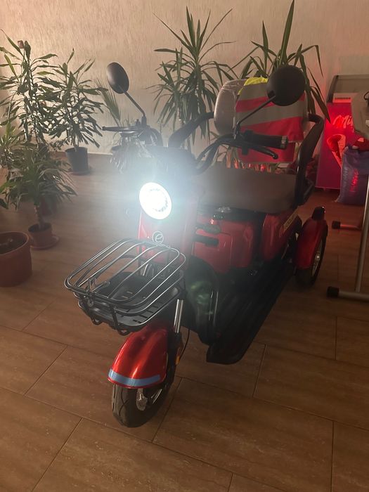 Електрическа триколка