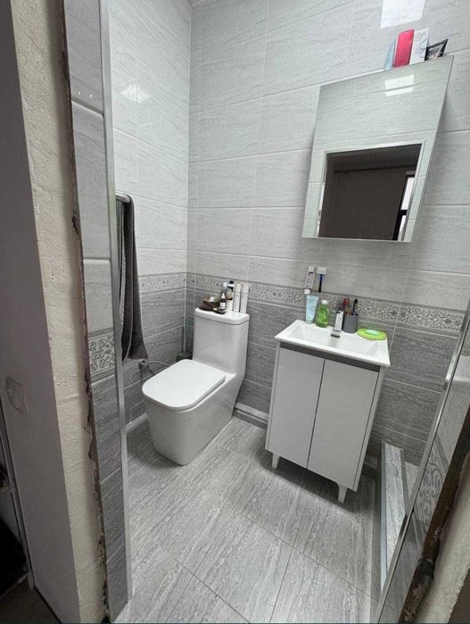 Продается 4/4/10 новостройка с ремонтом на Яккасарай