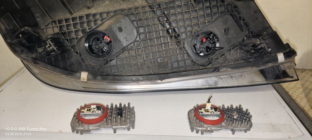 Фары BMW x5 f15 x6 f16 ксенон-биксенон