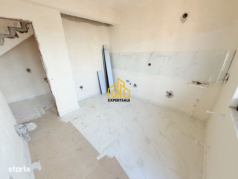 Cub de vanzare/Cartierul Independentei/5 camere/200 MP