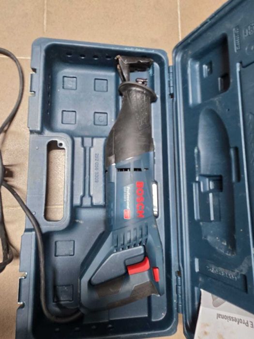 Bosch GSA 1100 E Ferăstrău alternativ