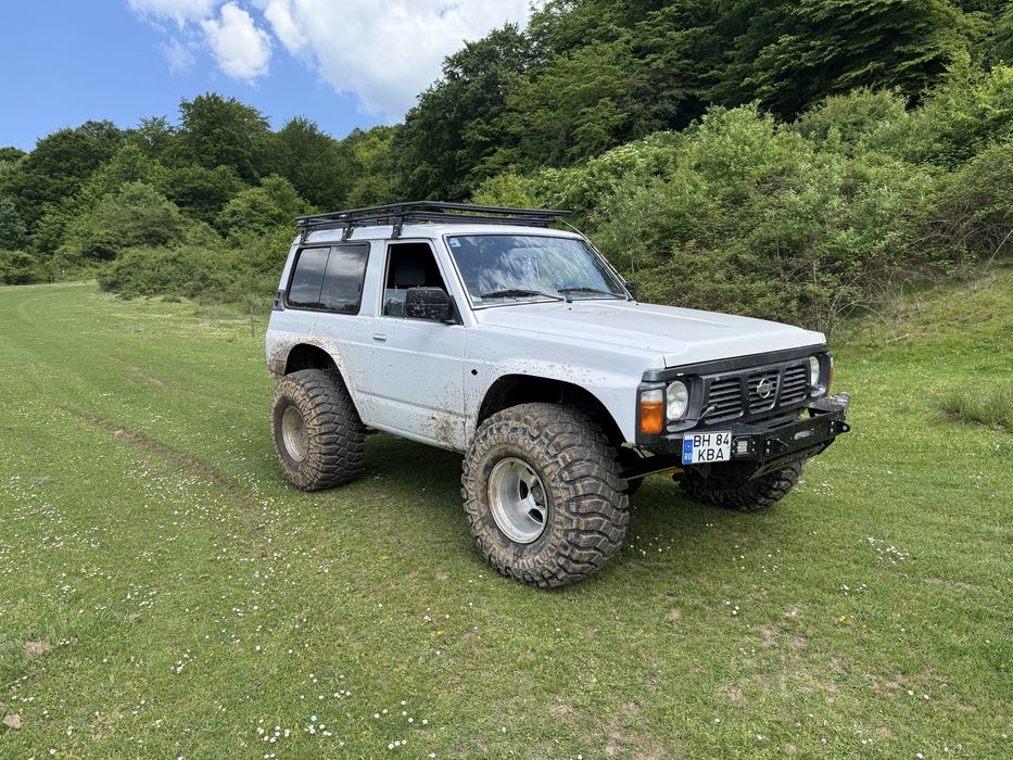 Nissan patrol y60 utilitara 2,8 td