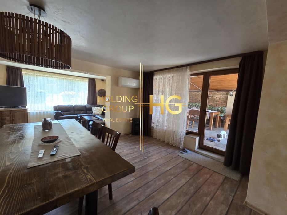 Продава се Къща в с. Звездица, Област Варна - 226 кв.м за 2102 €/кв.м - Снимка #4