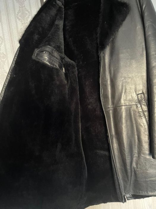 Мужское кожаное пальто