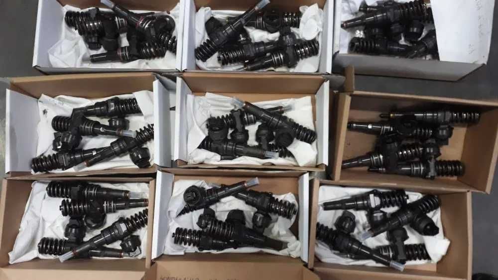Injectoare Vw Touareg 2.5 TDI, BAC, BPE, BRR, BRS, BNZ, AXB, AXC, AXD