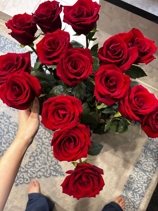 Продаю букет роз  ,