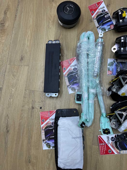 Mercedes W213 - kit airbag volan pasager genunchi cortine -set centuri