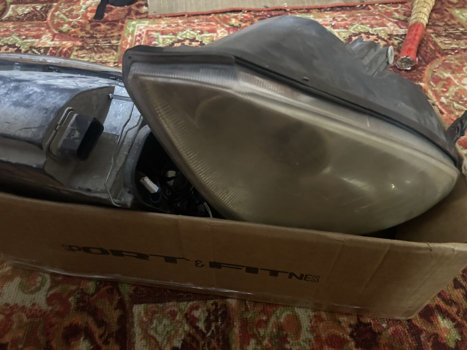 Фары приора продам срочно