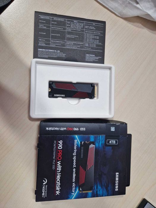 SSD NVMe M.2 Samsung 990PRO 4TB (with heatsink)