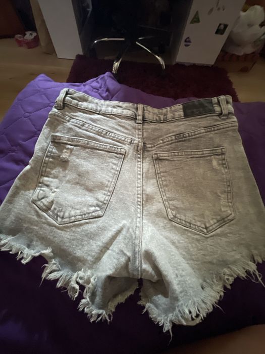 Къси дънкови сиви панталони