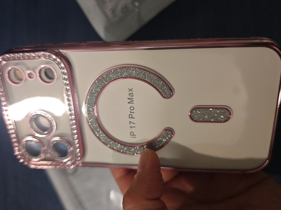 Iphone 17 Pro , iPhone 17 Pro Max Magsafe блестящ гръб